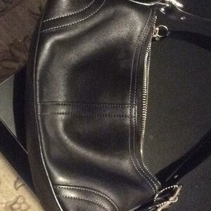 Black like new Coach bag